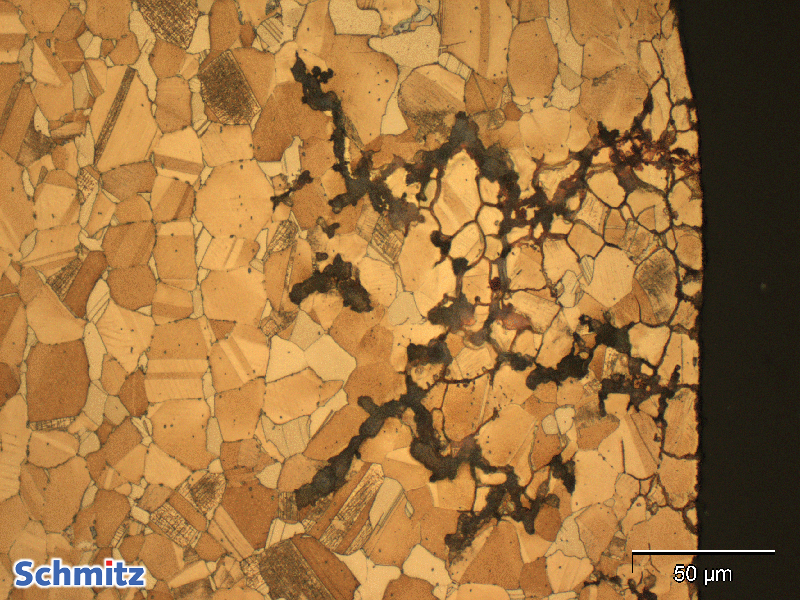 Stress corrosion attack in α brass