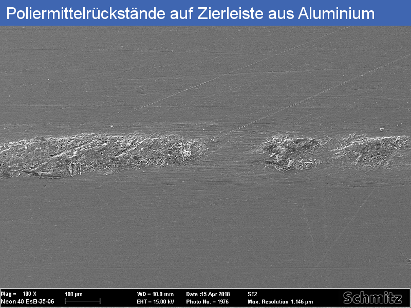 Poliermittelrückstände auf einer Zierleiste aus einem Aluminium-Strangpressprofil - 01