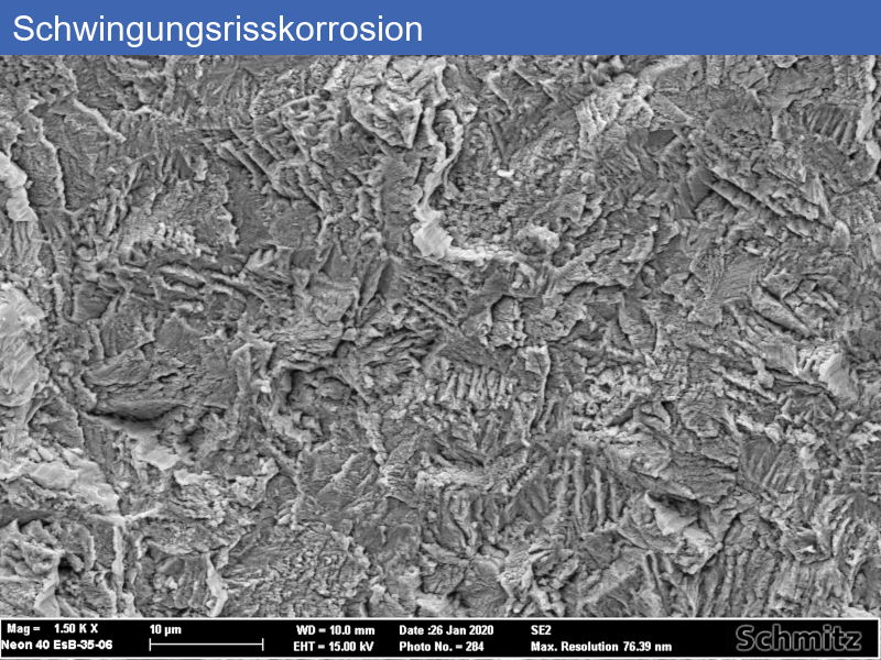 Fatigue corrosion cracking in a deep-drawn component - 02