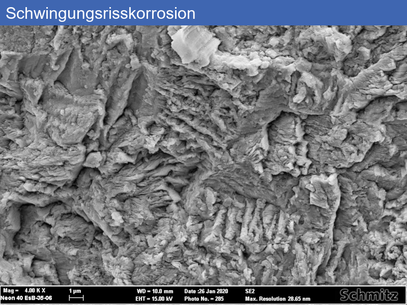 Fatigue corrosion cracking in a deep-drawn component - 03